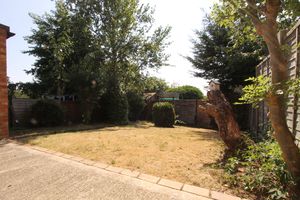 Photo 14- click for photo gallery
